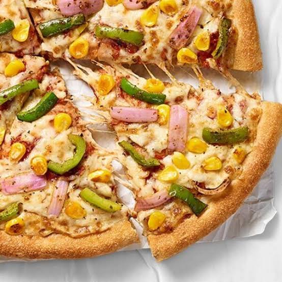 ONION CAPSICUM Pizza